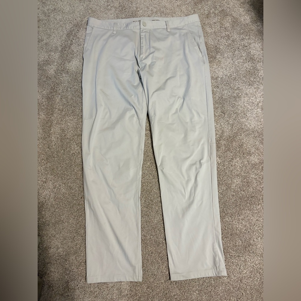 RHONE Men's Soft Gray Chinos
